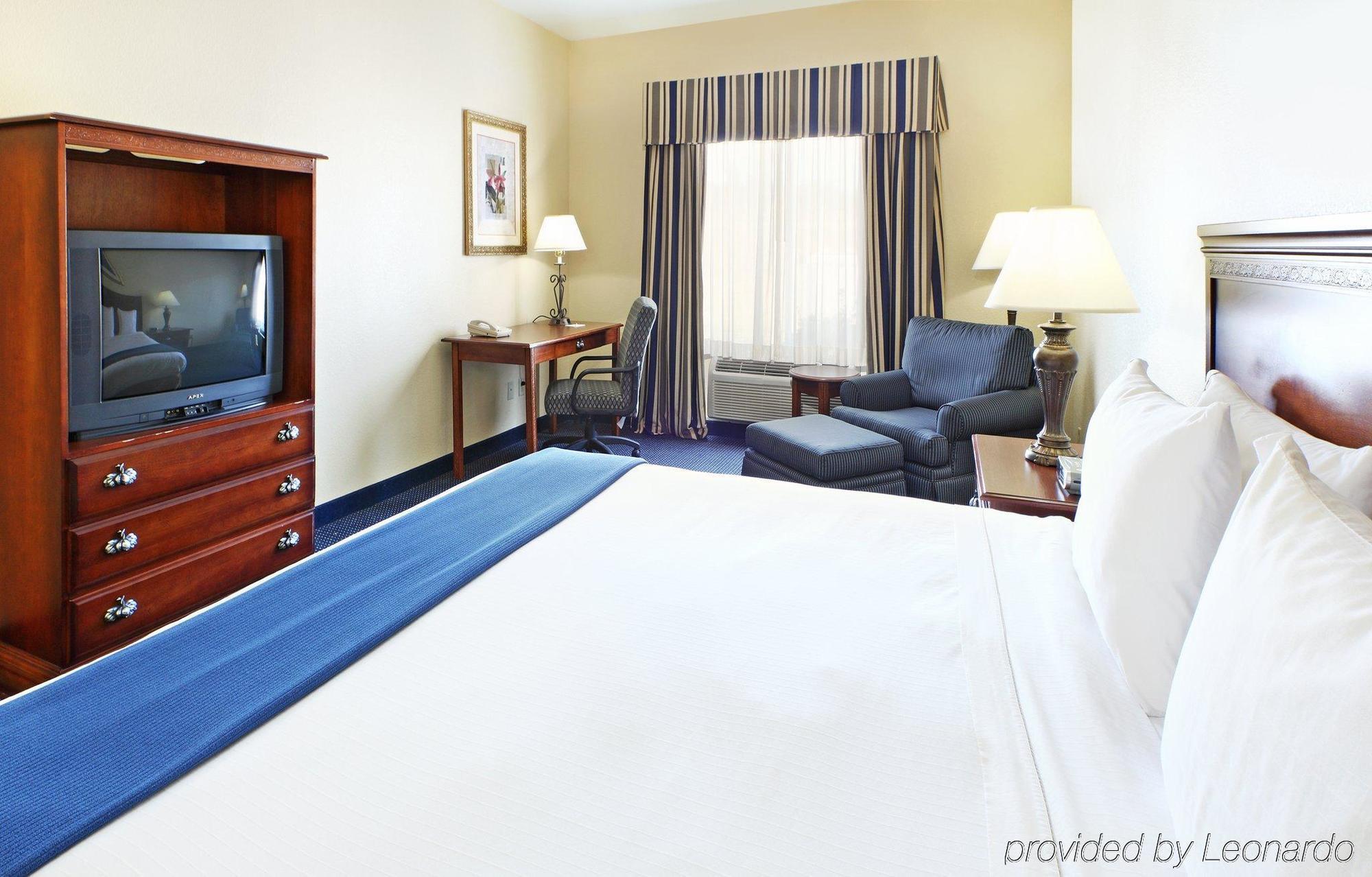 Holiday Inn Express Hotels & Suites Mountain Home By Ihg Oda fotoğraf