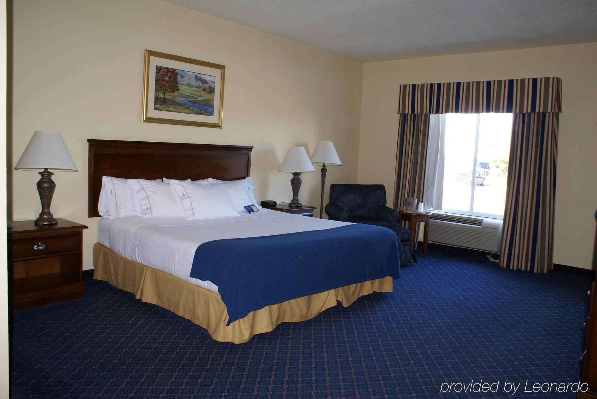 Holiday Inn Express Hotels & Suites Mountain Home By Ihg Oda fotoğraf